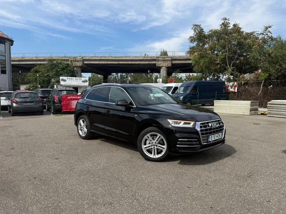 Audi Q5 50 TFSIe quattro S tronic S line business — imagine 4