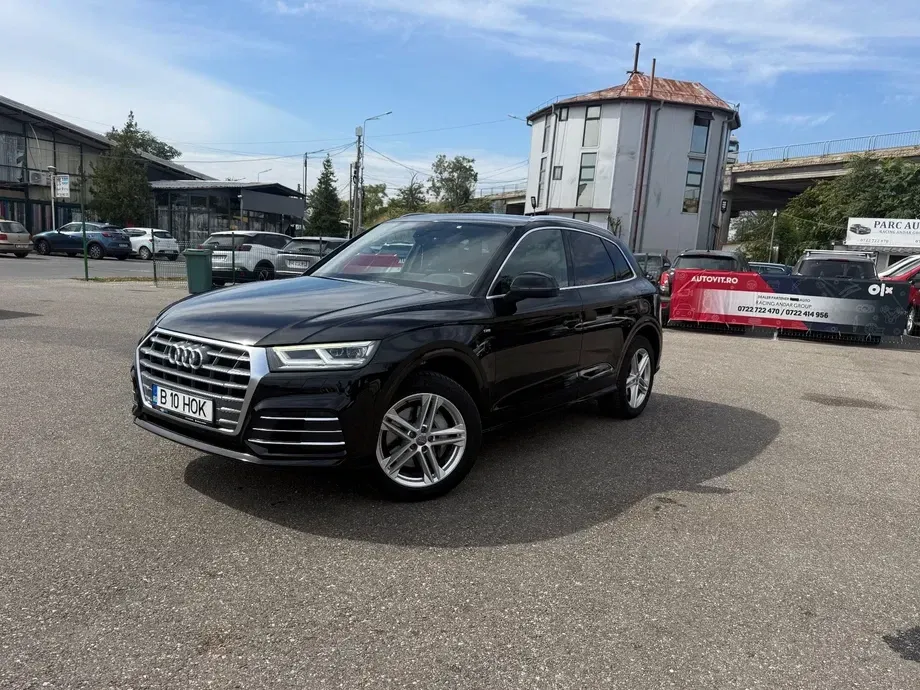 Audi Q5 50 TFSIe quattro S tronic S line business — imagine 2