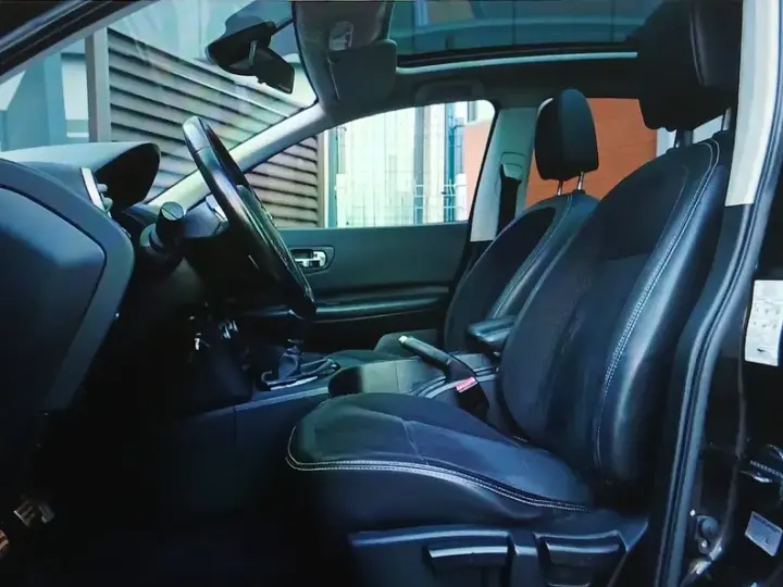 Nissan Qashqai+2