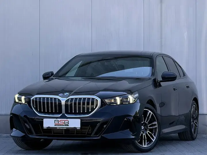BMW Seria 5 G30/G31 520d xDrive AT MHEV