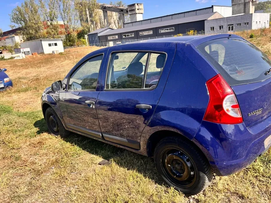 Dacia Sandero I — imagine 8