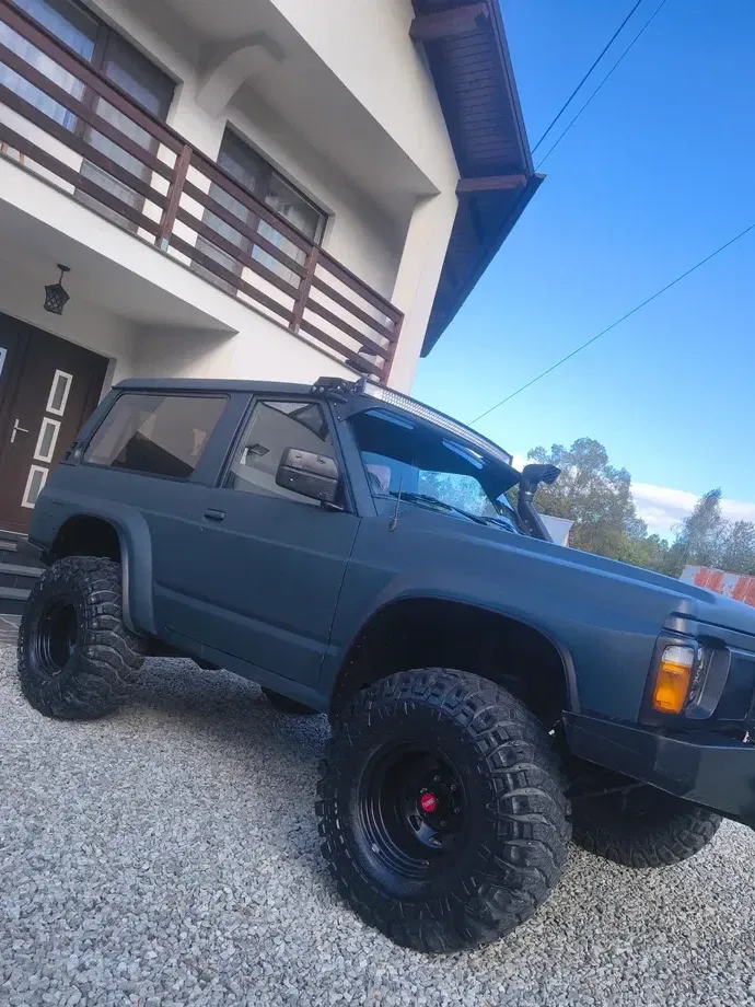 Nissan Patrol — imagine 3