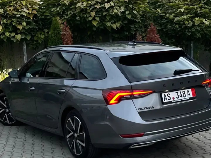 Škoda Octavia 2.0 TDI DSG Sportline