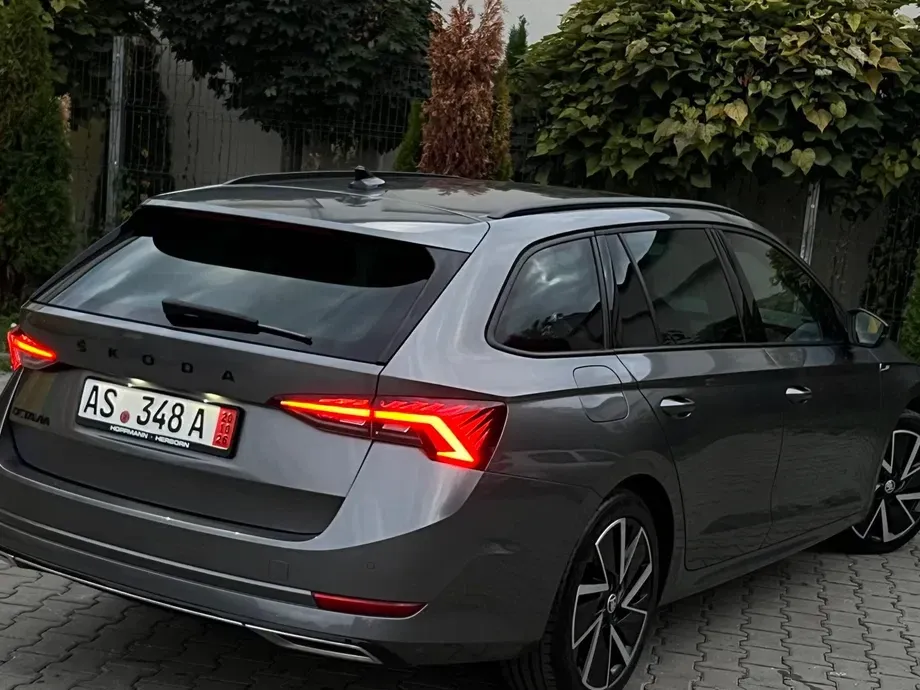 Škoda Octavia 2.0 TDI DSG Sportline — imagine 6