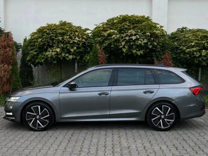 Škoda Octavia 2.0 TDI DSG Sportline
