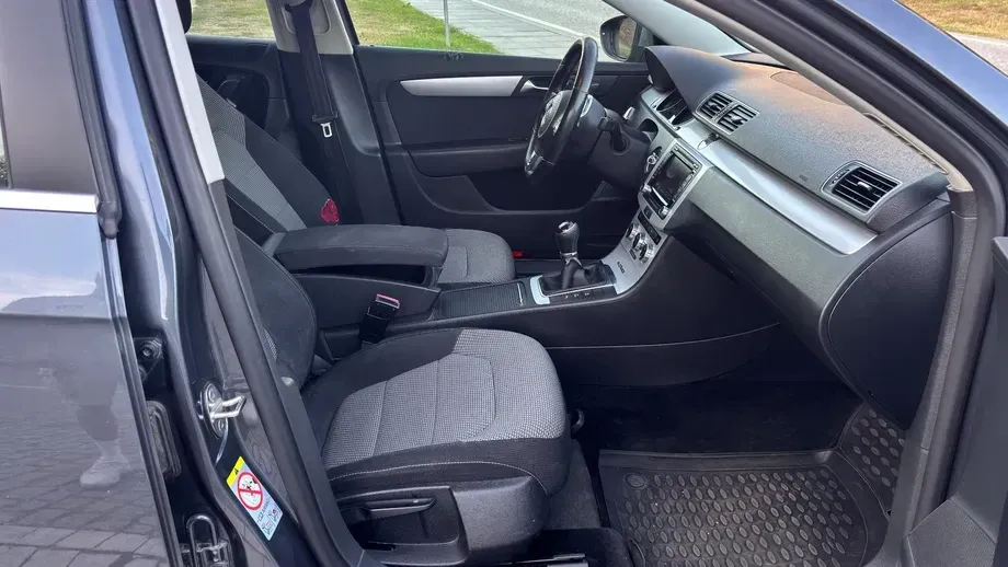 Volkswagen Passat B7 — imagine 7
