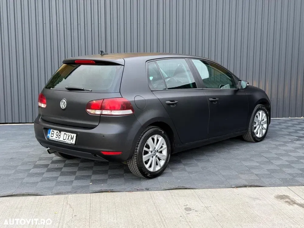 Volkswagen Golf 1.6 TDI DPF BMT DSG Highline — imagine 3