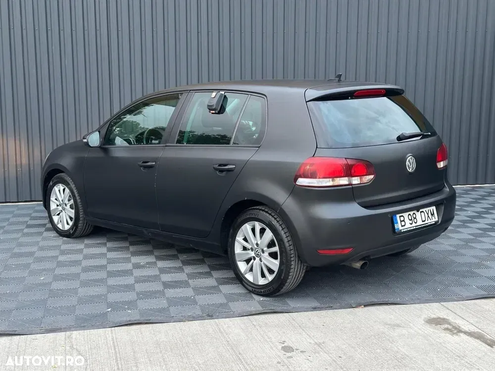 Volkswagen Golf 1.6 TDI DPF BMT DSG Highline — imagine 4