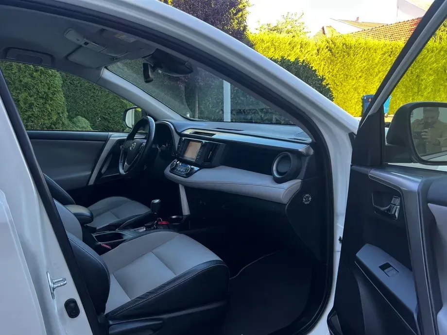 Toyota RAV4 2.5 4x2 Executive — imagine 7