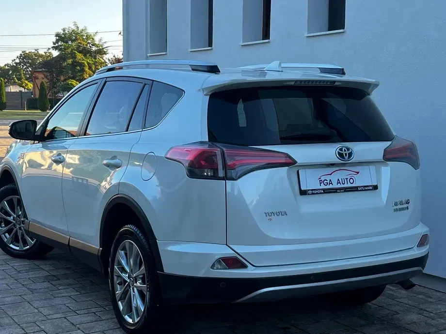 Toyota RAV4 2.5 4x2 Executive — imagine 3