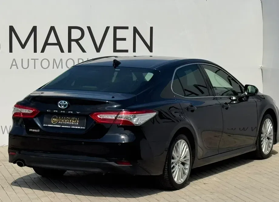 Toyota Camry VIII Luxury — imagine 4