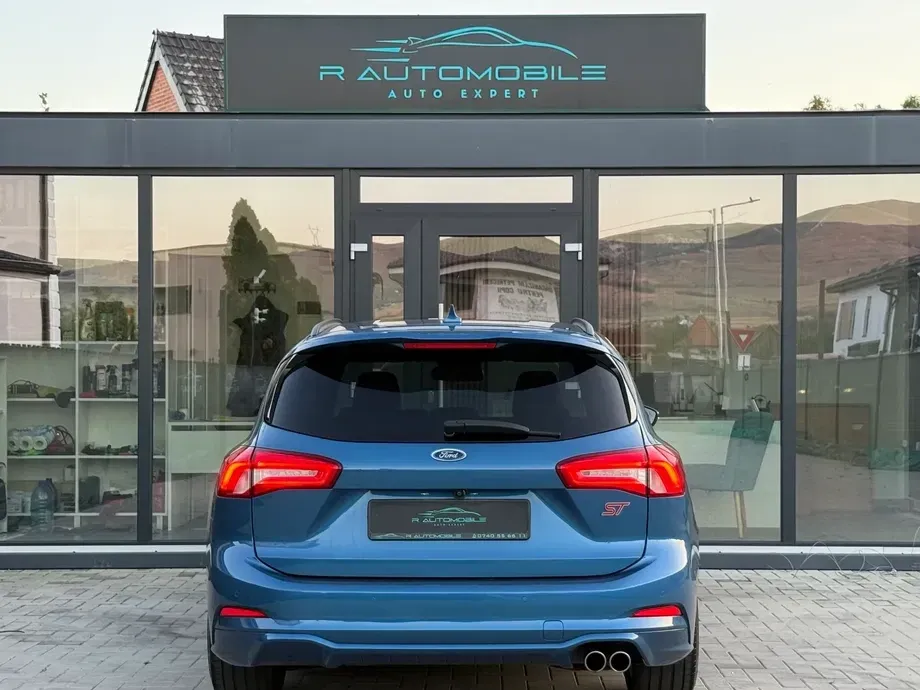 Ford Focus 2.0 EcoBlue S&S ST — imagine 10