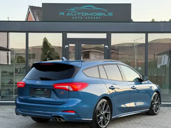 Ford Focus 2.0 EcoBlue S&S ST