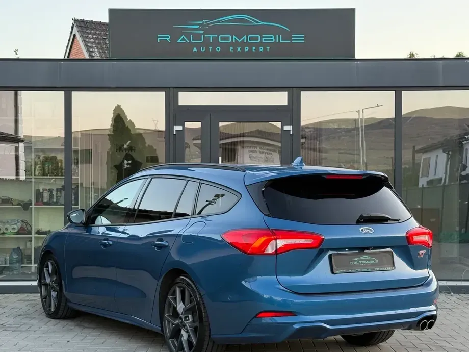 Ford Focus 2.0 EcoBlue S&S ST — imagine 6