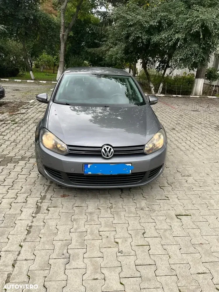 Volkswagen Golf — imagine 3