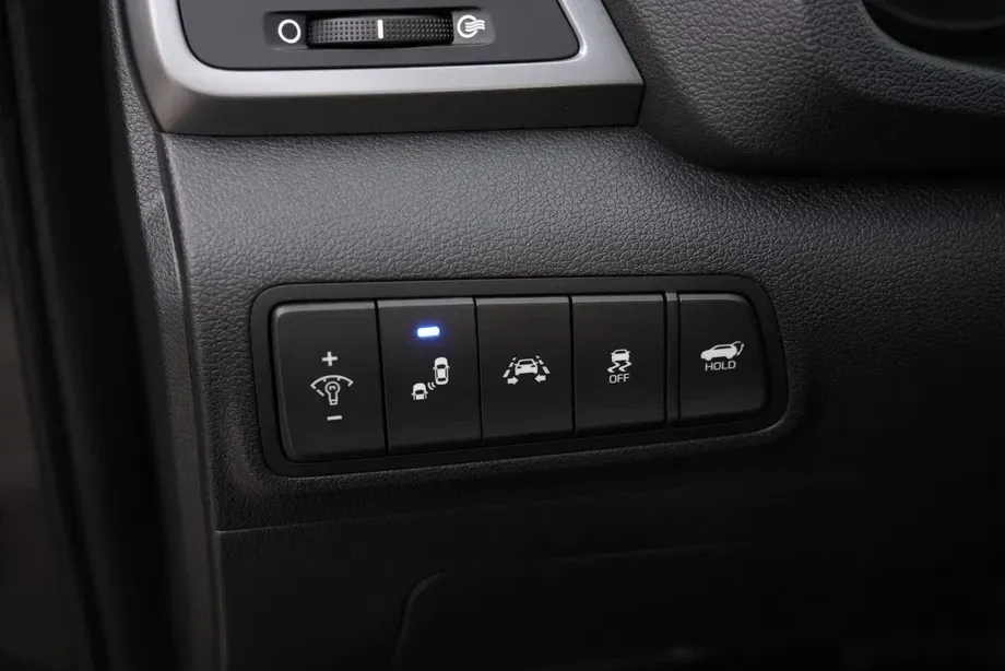 Hyundai Tucson III 2.0 CRDI 4WD Automatik Premium — imagine 8