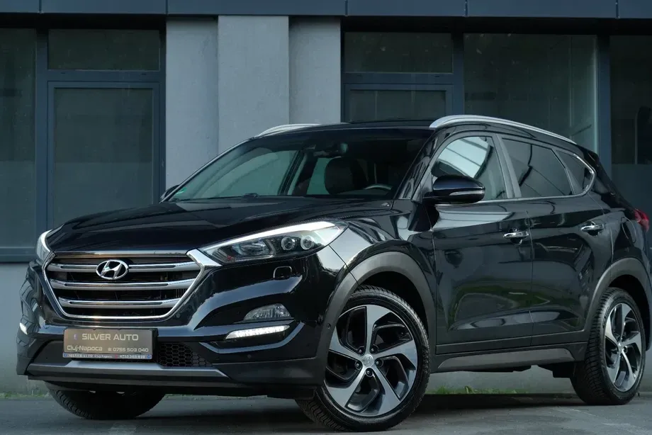 Hyundai Tucson III 2.0 CRDI 4WD Automatik Premium — imagine 2