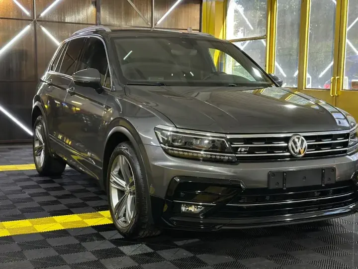 Volkswagen Tiguan II 2.0 TSI OPF DSG 4Motion R-Line