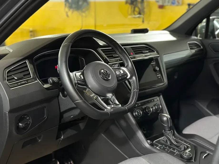 Volkswagen Tiguan II 2.0 TSI OPF DSG 4Motion R-Line — imagine 6