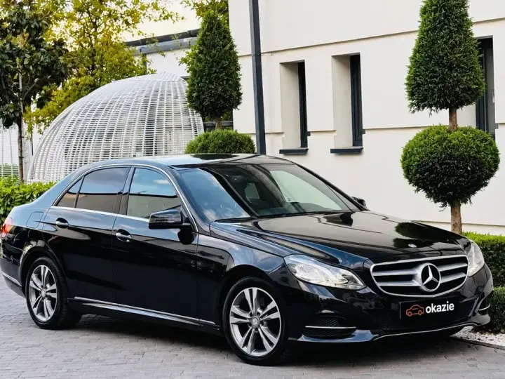 Mercedes-Benz E