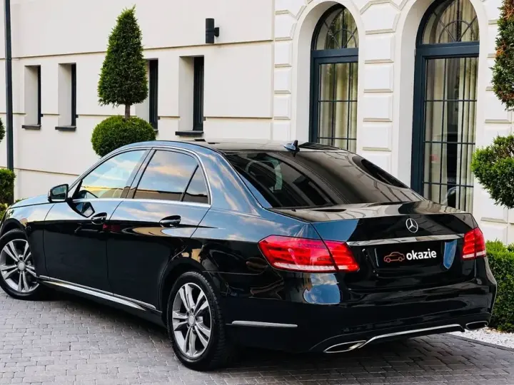 Mercedes-Benz E
