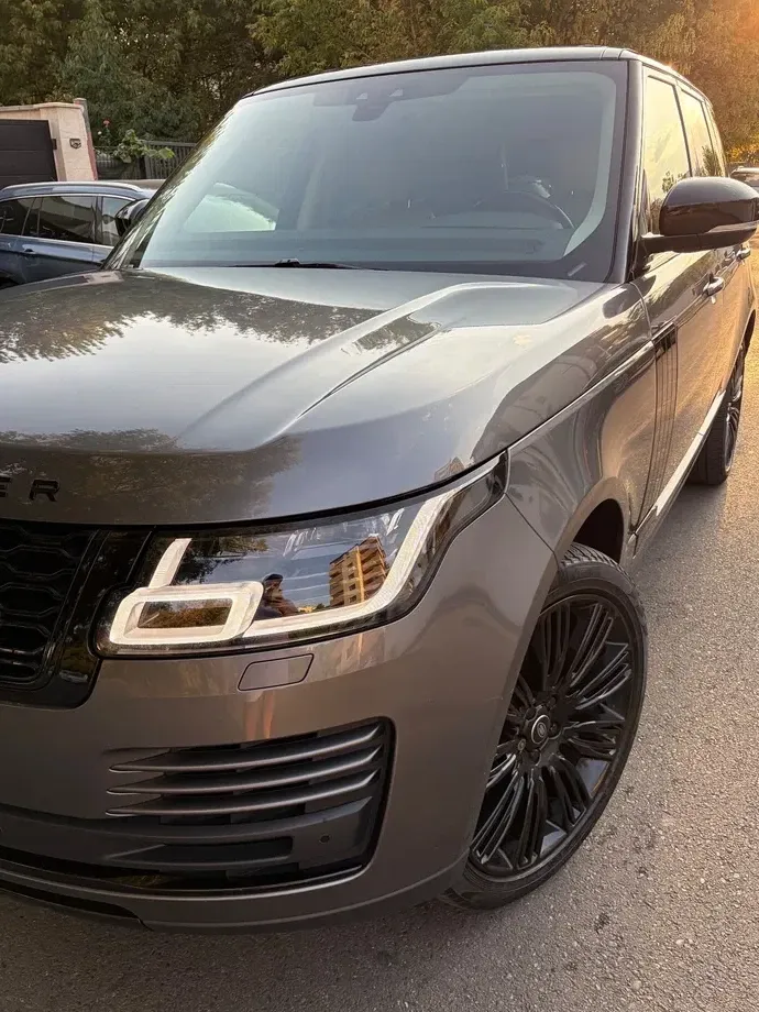 Land Rover Range Rover — imagine 2