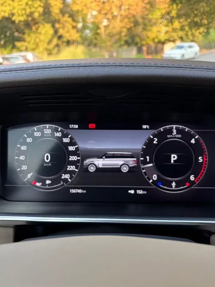 Land Rover Range Rover — imagine 6