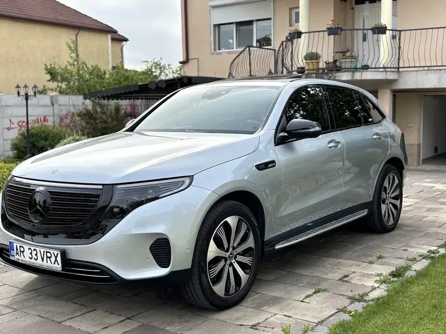 Mercedes-Benz EQC — imagine 5