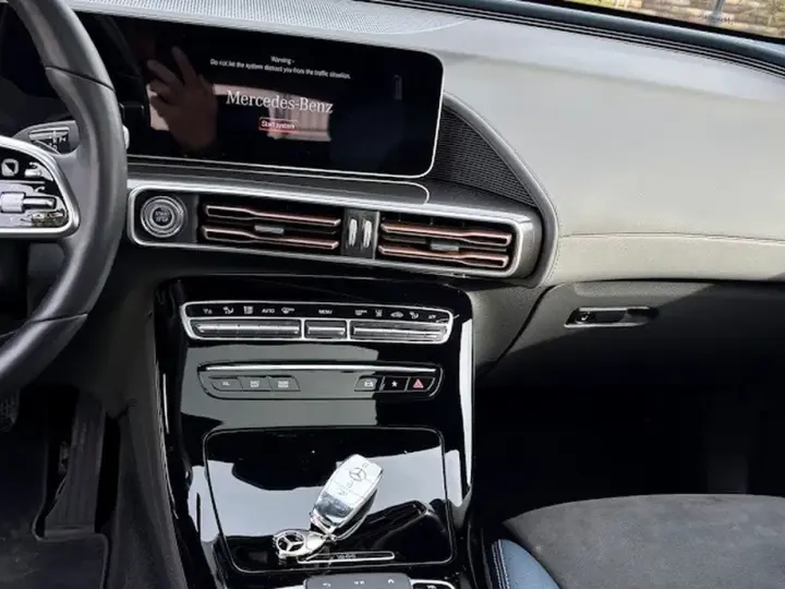 Mercedes-Benz EQC