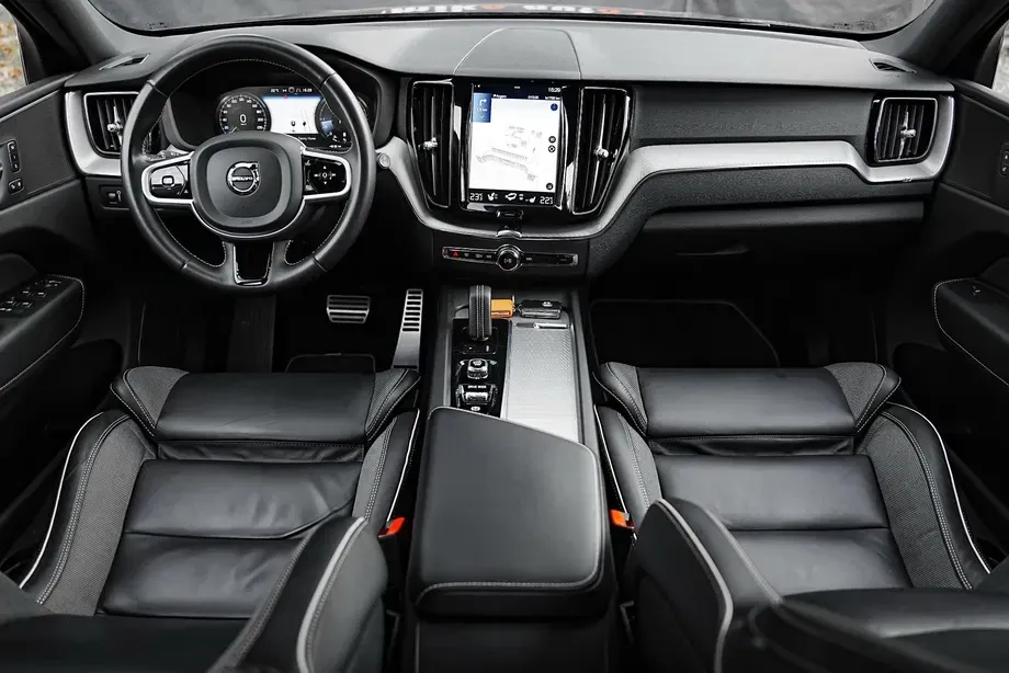 Volvo XC 60 II B4 D Geartronic RDesign — imagine 7