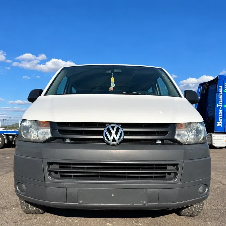 Volkswagen Transporter — imagine 5