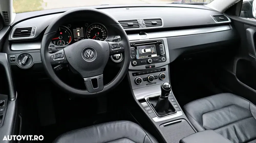 Volkswagen Passat B7 1.6 TDI BlueMotion Technology Highline — imagine 4
