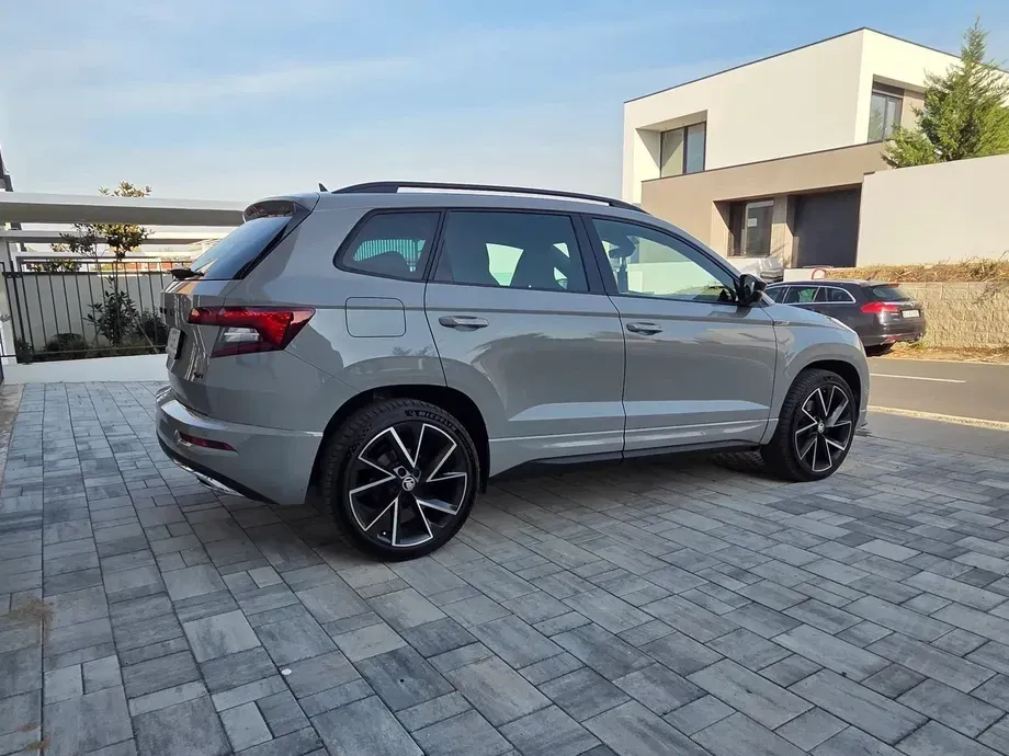 Škoda Karoq 2.0 TDI SCR 4x4 DSG Sportline — imagine 7