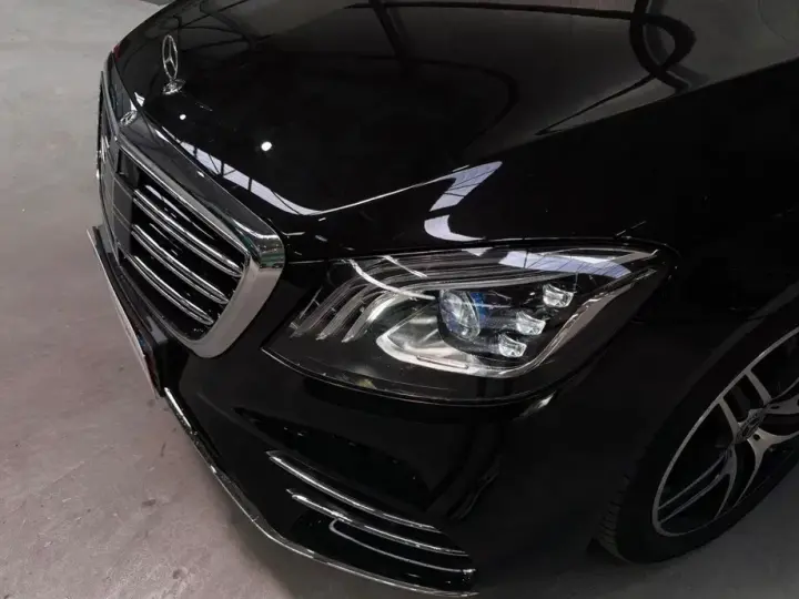 Mercedes-Benz S