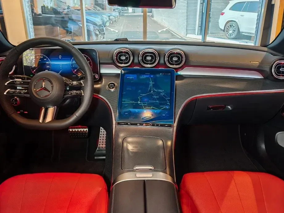 Mercedes-Benz CLE 200 4MATIC Aut. MHEV — imagine 4