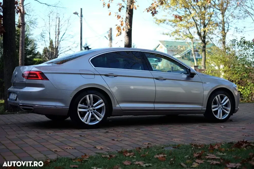 Volkswagen Passat B8 2.0 TDI SCR 4Motion DDG Highline — imagine 6