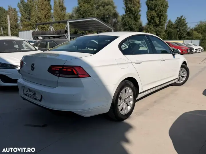 Volkswagen Passat B8 2.0 TDI DSG Comfortline
