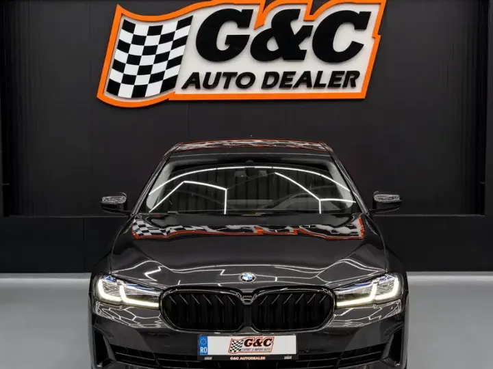 BMW Seria 5 G30/G31 540i xDrive Aut. Luxury Line