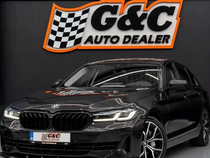 BMW Seria 5 G30/G31 540i xDrive Aut. Luxury Line