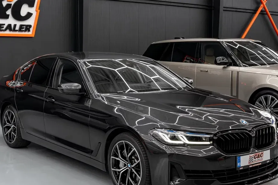 BMW Seria 5 G30/G31 540i xDrive Aut. Luxury Line — imagine 3