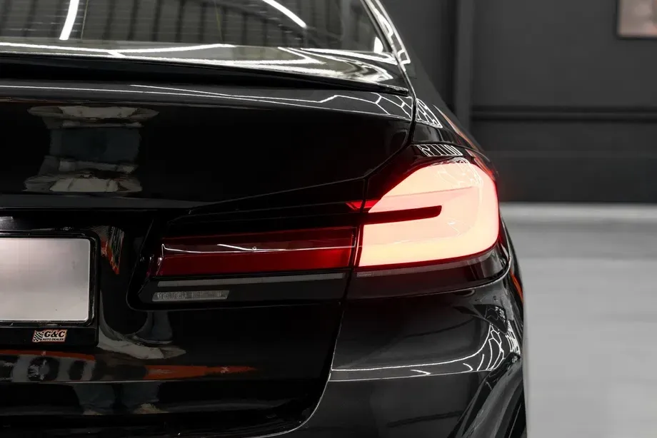 BMW Seria 5 G30/G31 540i xDrive Aut. Luxury Line — imagine 5