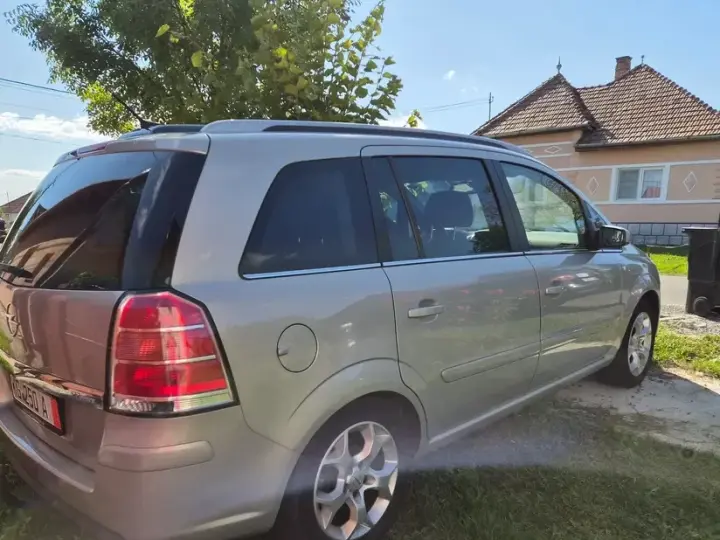 Opel Zafira B