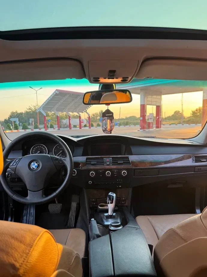 BMW Seria 5 E60/E61 — imagine 8