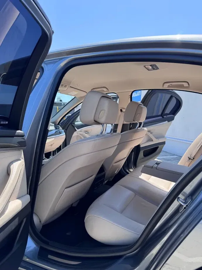 BMW Seria 5 — imagine 9