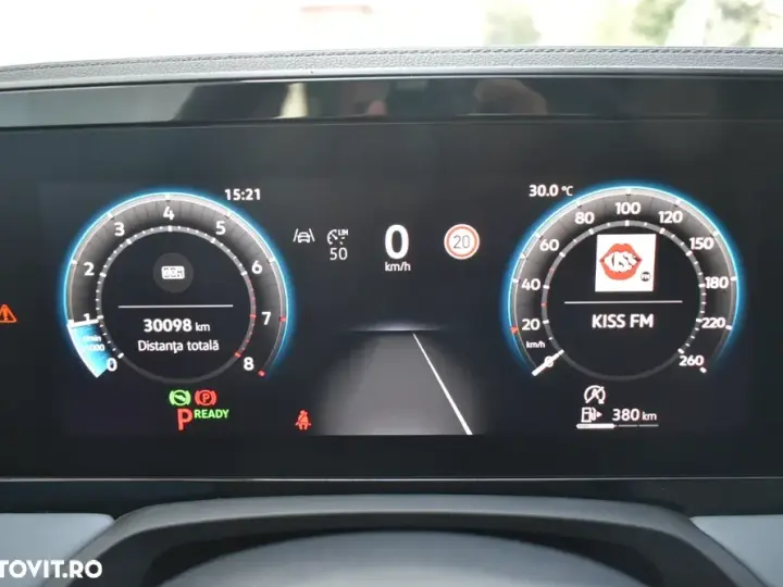 Volkswagen Passat B8 1.5 eTSI DSG MHEV Business
