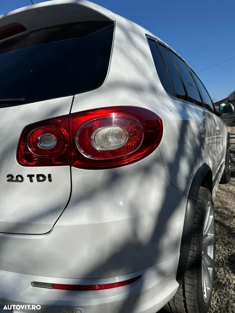 Volkswagen Tiguan 2.0 TDI CR DPF 4Motion DSG Sport&Style — imagine 2