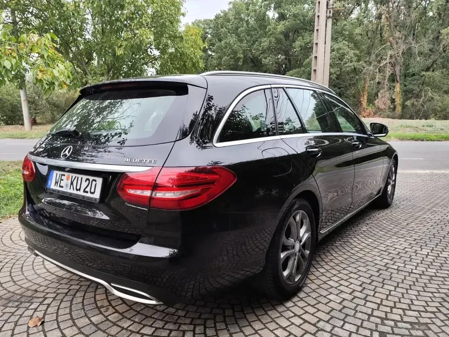 Mercedes-Benz C — imagine 3
