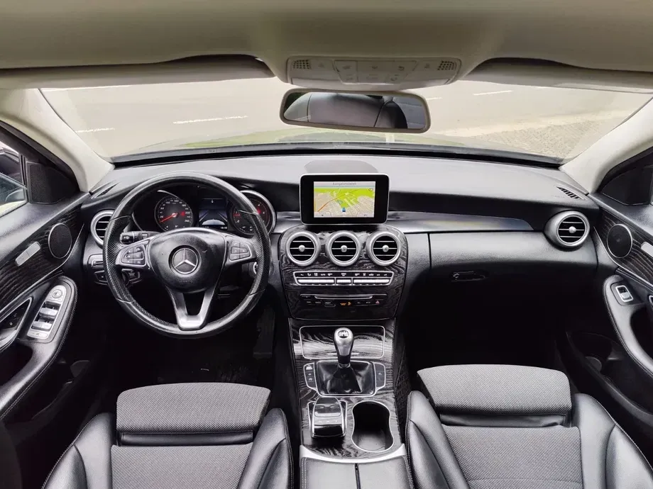 Mercedes-Benz C — imagine 6