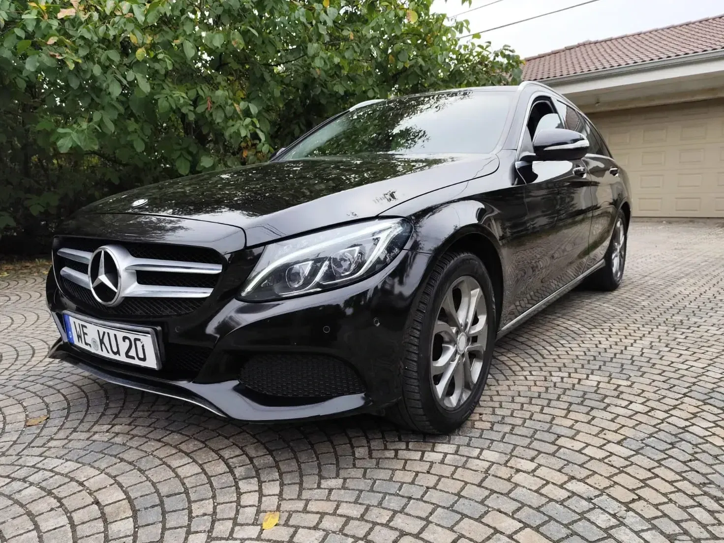 Mercedes-Benz C — imagine 10