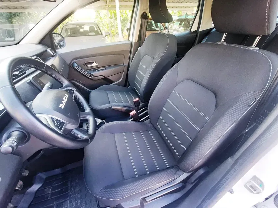 Dacia Duster II Blue dCi 115 4X4 Expression — imagine 8